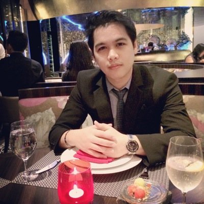 ฐิติศักดิ์ ศรีคงศรี ผู้จัดการฝ่ายการตลาด บริษัทวุฒิศักดิ์ คลินิก จำกัด(มหาชน)