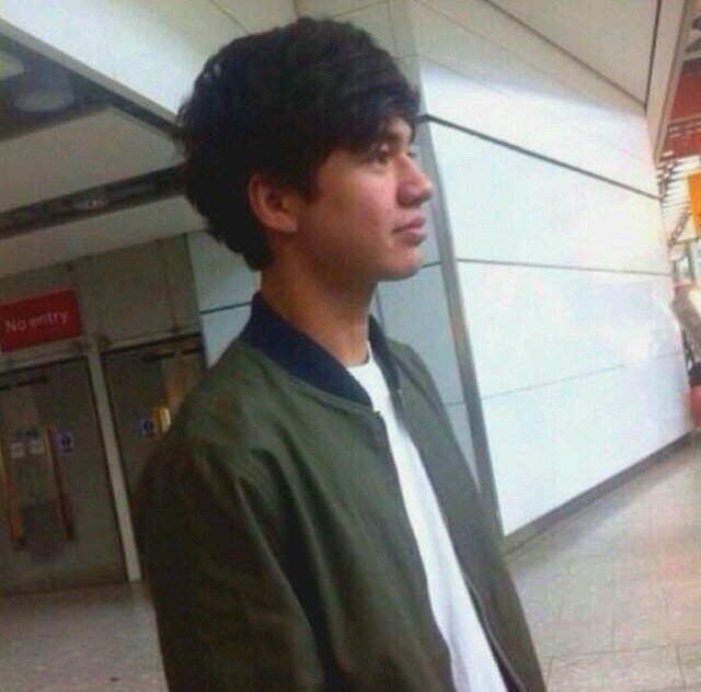YOU DON'T NEED TO FOLLOW BACK // free follow from @sxcialcxsuaIty :)
