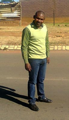 proudly christian.like to socialise wth ppl from different cornes of th wold.number 1 pirates fan nd lasty loyal friend of EFF