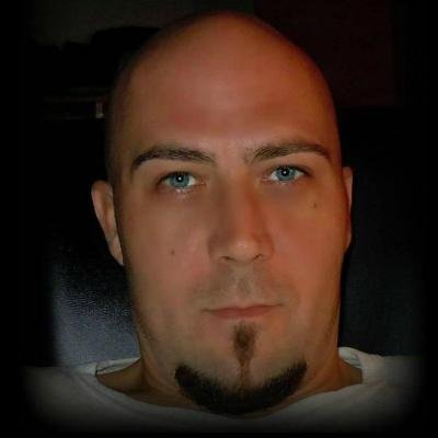 Diseño gráfico, fotografía, y retoque fotográfico.