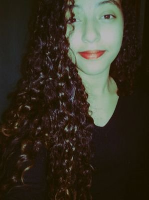 De todos os loucos do mundo eu quis vc pq,tava cansada de ser louca  asim sozinha :3