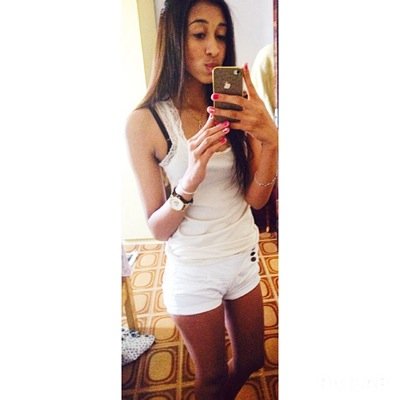 Instagram: pamiiiii_
SnapChat:pamiferraz