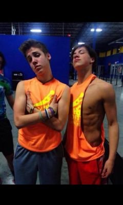 Probably eating rn so...Matt  Taylor and Hayes are baes♥
I dont kno you unless your them^^^