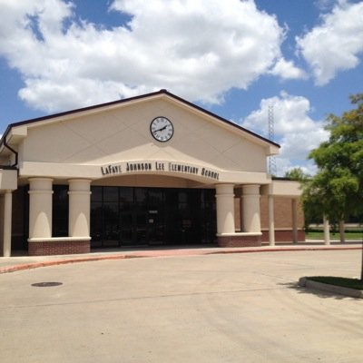 Official Twitter of Lee Elementary Library in Cypress-Fairbanks ISD