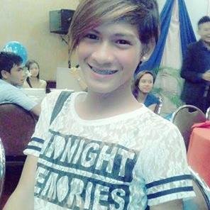 Edzenn_Bondoc's profile picture. Hello everyone :)) I'm friendly, yun lang :D
http://t.co/IPfXiShs2J
http://t.co/USF7M96AZG