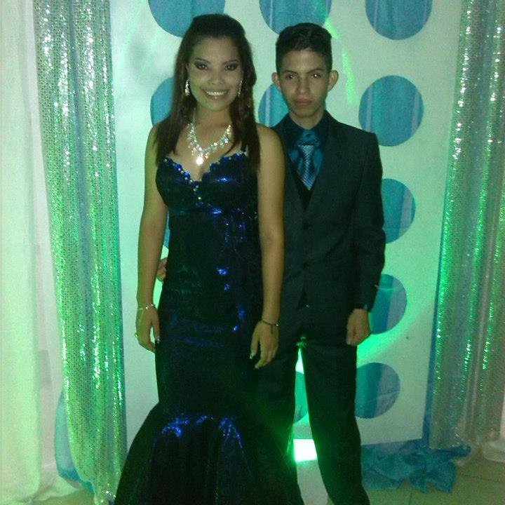 ♣I'm Yilmer leo, I'm 18 years old, I'm from valencia  Venezuela and I hope to be a ing. Petroquimico.  Sigue me y Te sigo.