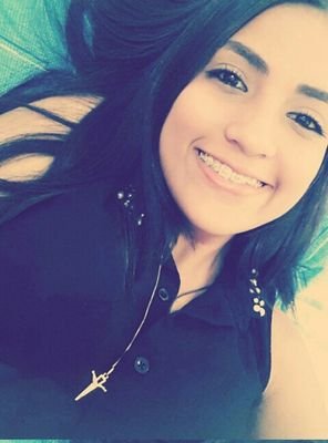 Instagram: andreaciceniac     Kik: andreamrtnz