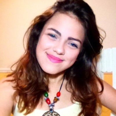 CatyCats, Musers. Amante de la buena música. Futura bióloga. Almanimalista y ecologista.