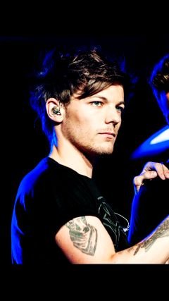 Otaku||Directioner ❤ @louis_tomlinson ||14||❤