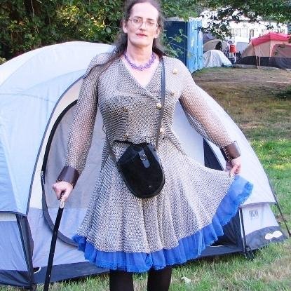I'm a 45yr old disabled woman who makes and sells chainmail jewelery, bags, gameboards armor and more.