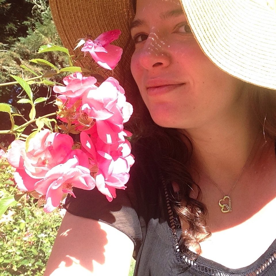 MandiDonga's profile picture. 