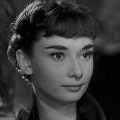 ChariDaiji's profile picture. ラーメンは醤油、そばは鴨南、ケーキはモンブラン、酒は菊正宗と決めている。 とんかつとコロッケには醤油をかける。 嫌いな言葉は・・・・ ・・・・・