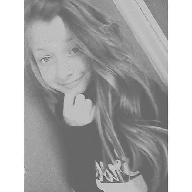 Life is joke.♥
