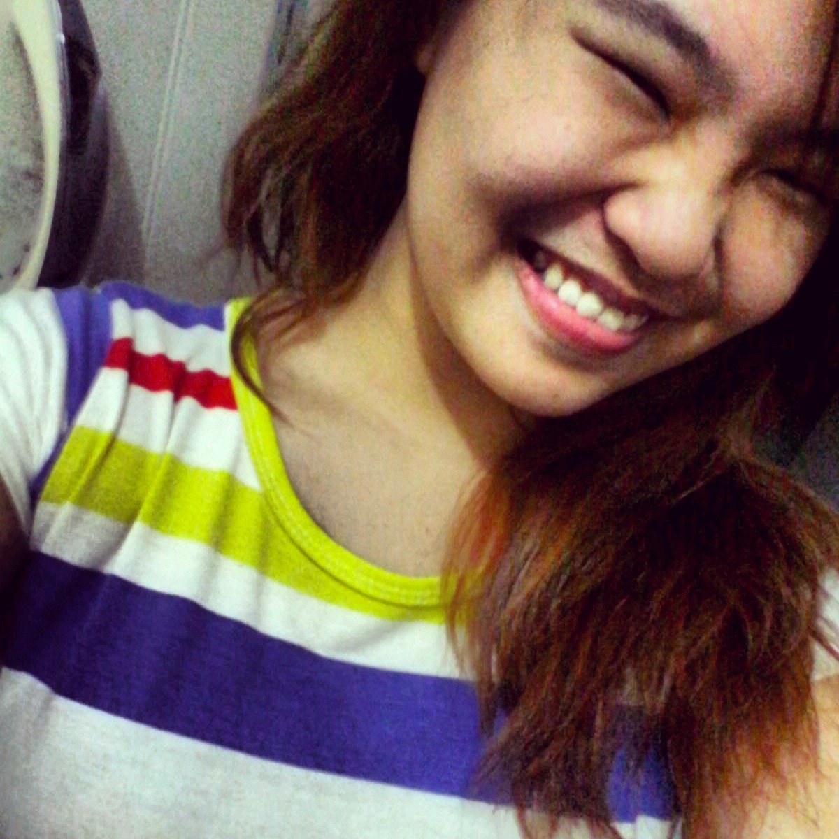 tintinvillegas's profile picture. Active account is @chinitsprincess ❤