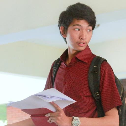 dekakomanda's profile picture. 