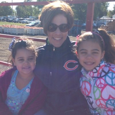 shelbymenely's profile picture. 