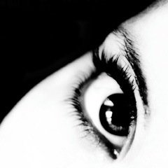 Writer and photographer, author of The Gig Lover's Guide To Surviving A Pandemic (an apocalypse-friendly blog).