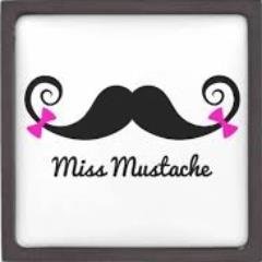∞Crazy Mofo / Directioner / Nialler∞

A.K.A Miss Mustache =D