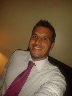 Entrenador de Tenis Profesional. 
instagram: willycamposc