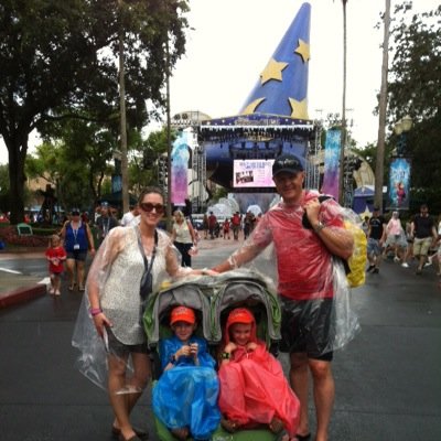 mom2_2monkies's profile picture. 