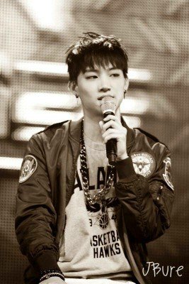 Hey Whatz up!! Im JB Got7 พี่มั่นใจว่าหน้าตาดี  #RealGot7line