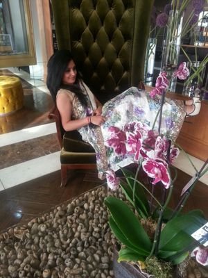 neyha_misra's profile picture. 