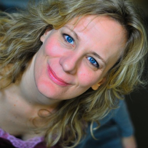 Improviser, actress, trainer, facilitator, creator and on the good side.
