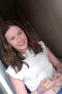 girlygurl013's profile picture. 13 year 9 5sos Alexia my main
uk 
iggy azelia