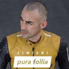 Cantautore, appassionato di musica e motori!Super fan di Valentino Rossi. Ascolta i miei pezzi su Spotify, Itunes, Deezer, Youtube, VEVO e seguimi su Facebook!
