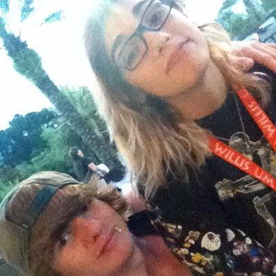 cataquackss's profile picture. There's a hope in you deep inside for me.