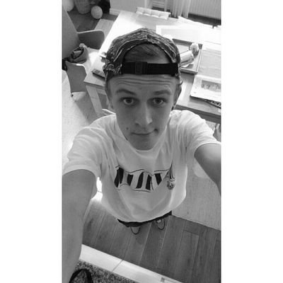 19, Not Vegan, i have no talent