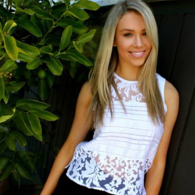 josie_murray's profile picture. a tiger doesn't lose sleep over the opinion of sheep