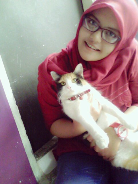 Nilai sendiri aja.. :) | BDG