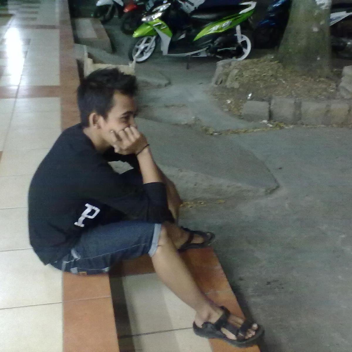 im just a man who lost no where,,and try to find the real way of life