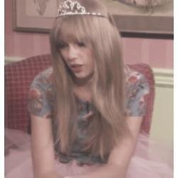 @taywhoreswifts's saved accs