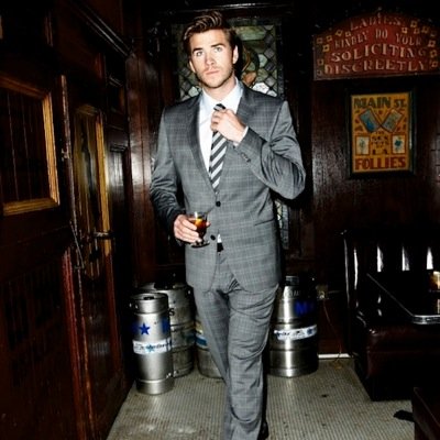 ShinesLikeASun's profile picture. Greek God of too many things to say and count. Not that I can't count that high or anything. [FC:Lian Hemsworth] (Remade/PJO/AU/Don't Touch too pretty/Tyler)