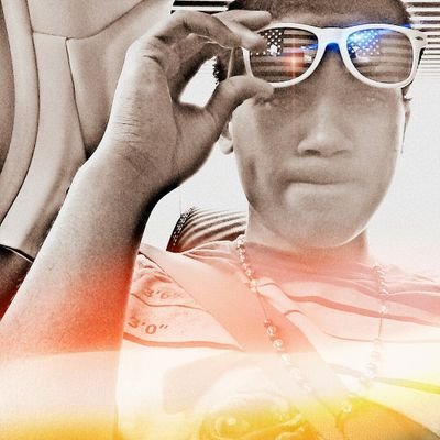 ☆Junior @ ERHS☆
•Baseball is life•
☆Chasing my dream hopefully I can get there☆
