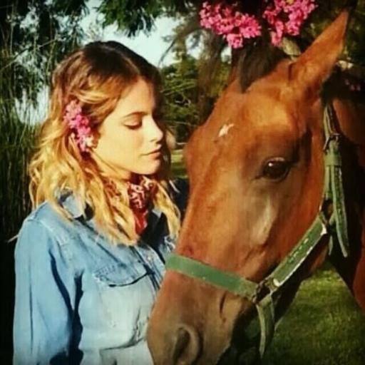 Buenos Dias Tinistas !
Página por Tinistas.
Page dédié a @TiniStoessel
Te quiero : @TiniStoessel.
Te amo : @TiniStoessel
Love : @TiniStoessel