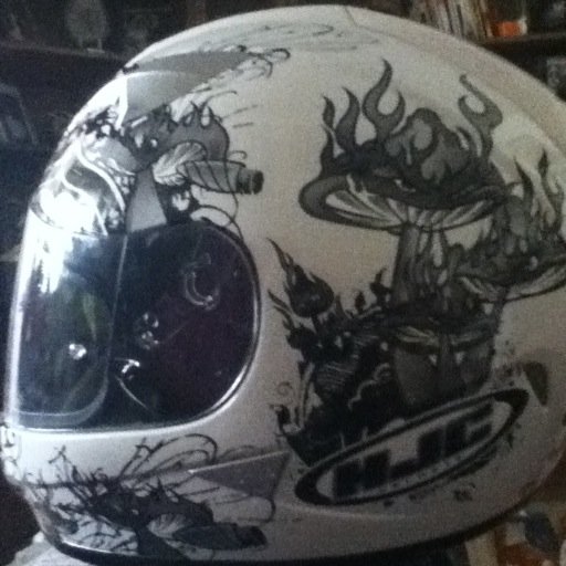 jcris779's profile picture. 