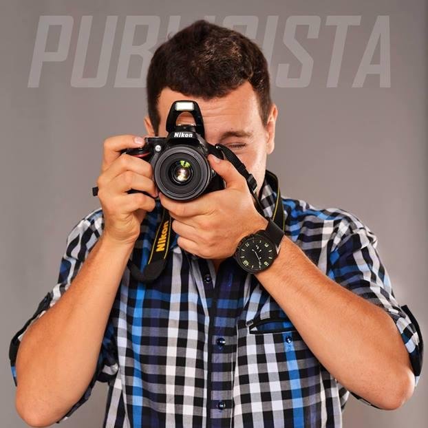 PUBLICISTA FOTOGRAFO Y CREADOR HOLDING http://t.co/aQIsBtmYjQ CEL 3116297361 acconcepto@hotmail.com
