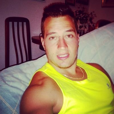 Recuerda siempre: que tu actitud sea tu mejor traje y tu sonrisa el mejor regalo