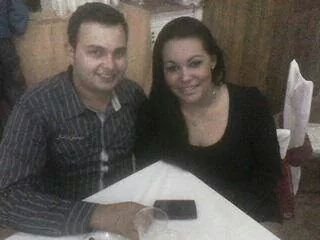 não gosta de mim?/
deita na brasa querida, adooro galinha frita!!