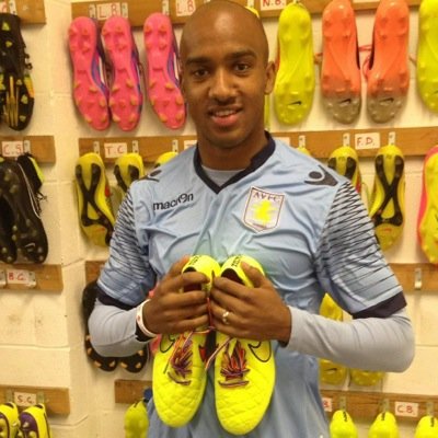 REALMIC1985's profile picture. From Brum I love my Aston villa i love watching football Villa is my religion weekdays and weekends so if you a Villains follow me i will follow you back 100%