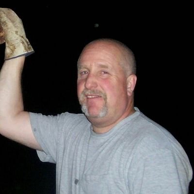 HineMonty's profile picture. 