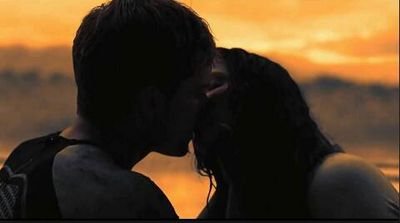 at_thimm's profile picture. i'm a BIG the hunger games fan the mockingjay trailer is so amazing i can't wait for the movie and please follow me that will be amazing thank you :) :* ♥