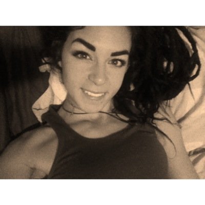 adnerb_brenda's profile picture. My twitter portrays the extremes of my personality. You may unknowingly disappoint yourself if you dont follow. So just fucking follow me. KCCO✌