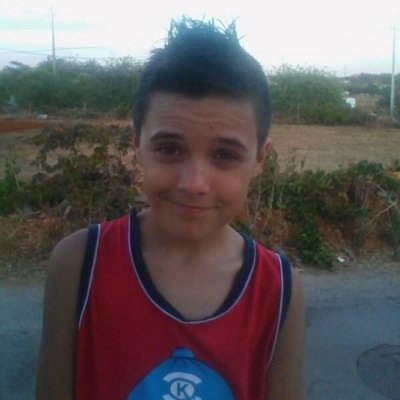 Model | Friend | Photographer | 13 Years | Portugal | Cody Simpson | Daniela Ruah | NCIS LA | S.L.B | Justin Bieber |