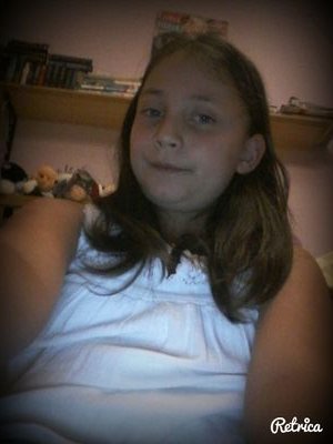 asn_asl's profile picture. ben aslı sönmezer 4.sınıfa gidiyorum..en sevdiğim Film Kaçak gelinler