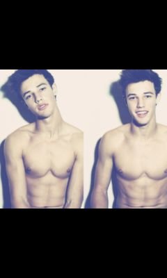 Fangirl while ya can (; free follow✌ Follow me on my main @MariahCaldwell_ 
Zach,TC, & Aunt Lisa follow my main ❤