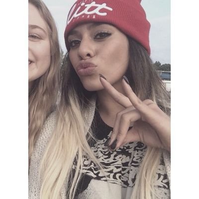 I KNOW THAT'S ANNOYING BUT I WANT TO HELP MY FRIEND SO PLEASE GO AND FOLLOW HER @heycamila__ SHE FOLLOW BACK I PROMISE tysm i love you